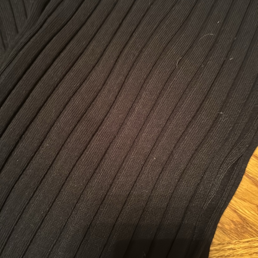 NWT flare leggings - Picture 4 of 6